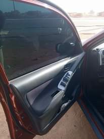 A picture of Pontiac Vibe 2004
