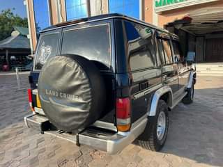 A picture of TOYOTA PRADO 2 INAUZWA 0688 648 633