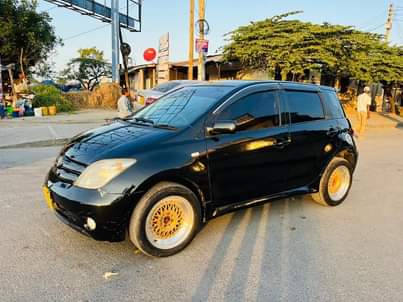 A picture of TOYOTA IST 0788078007