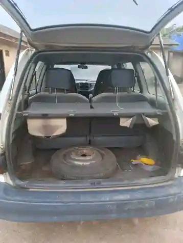A picture of TOYOTA PRIVIA EVERY THING IS GOOD LOCATION IPAJA 0 9