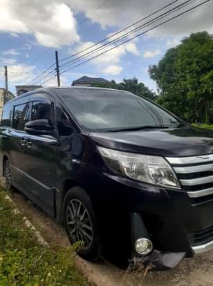 used toyota noah