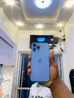 A picture of USA Grade 1 iPhone 13 Pro Max 128GB