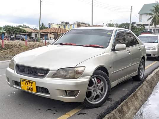 A picture of TOYOTA ALTEZZA