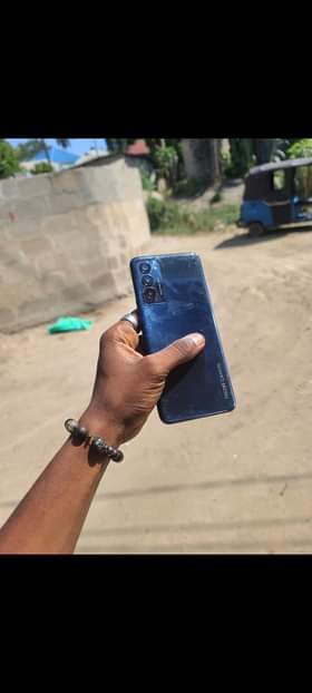 A picture of CANOM 18 250K USED CLEAN