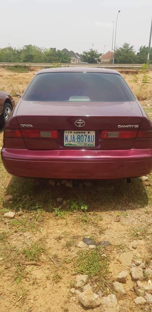 A picture of CAMRY PENCIL light