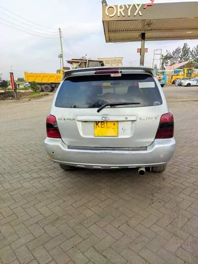 A picture of Toyota kluger