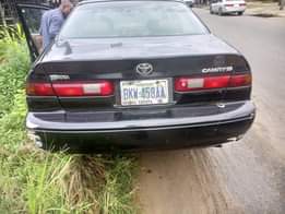 A picture of Very sharp Toyota Camry tiny light Good engine V6 engine