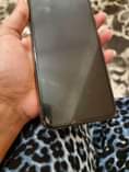 A picture of Iphone xs max 256 gb