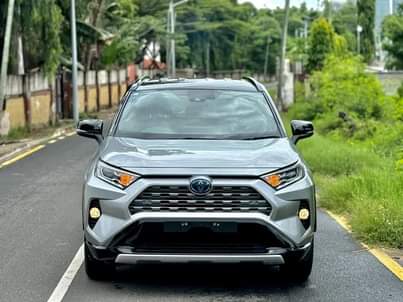 A picture of RAVA4 NEW MODEL HYBRID