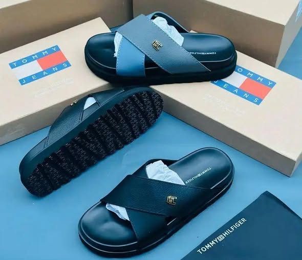 A picture of Open shoes in offer