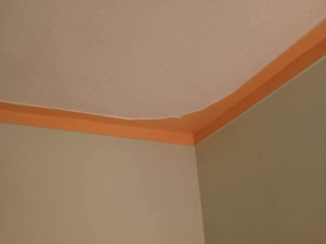 A picture of Single rooms self contained 150k only