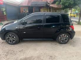 A picture of Toyota ist cc1290 full docmnt bei mil10 7 ipo kigamboni