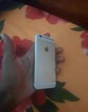 A picture of Iphone 6plain Gb 16 bh 100 Kamera kali haina kipengere