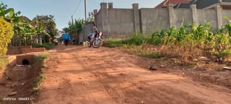 A picture of Business plot for sale in kawanda town 16m starting on
