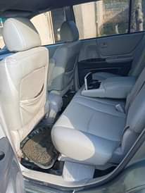 A picture of Rush Now 06 Toyota Highlander 3 Row Seats Untampered engine