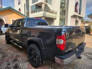 A picture of Toyota tundra 2008 upgraded to 2018