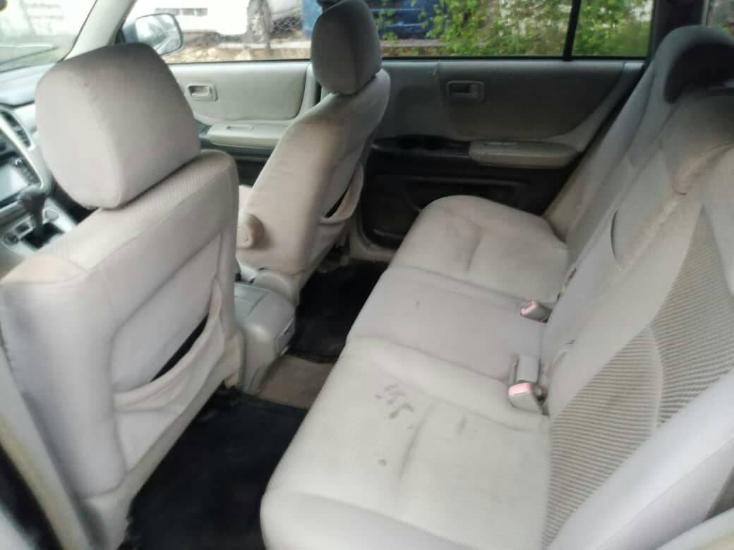 A picture of TOYOTA HIGHLANDER