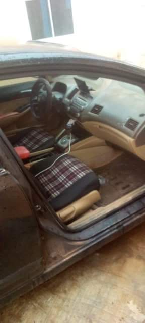 A picture of Up for grab Honda civic 2005 Painted on first body