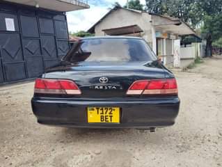 A picture of Toyota MARK 11 GX 100