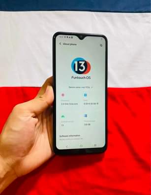 A picture of Nauza vivo Y33s 128gb ram 8 duo s Bei 200