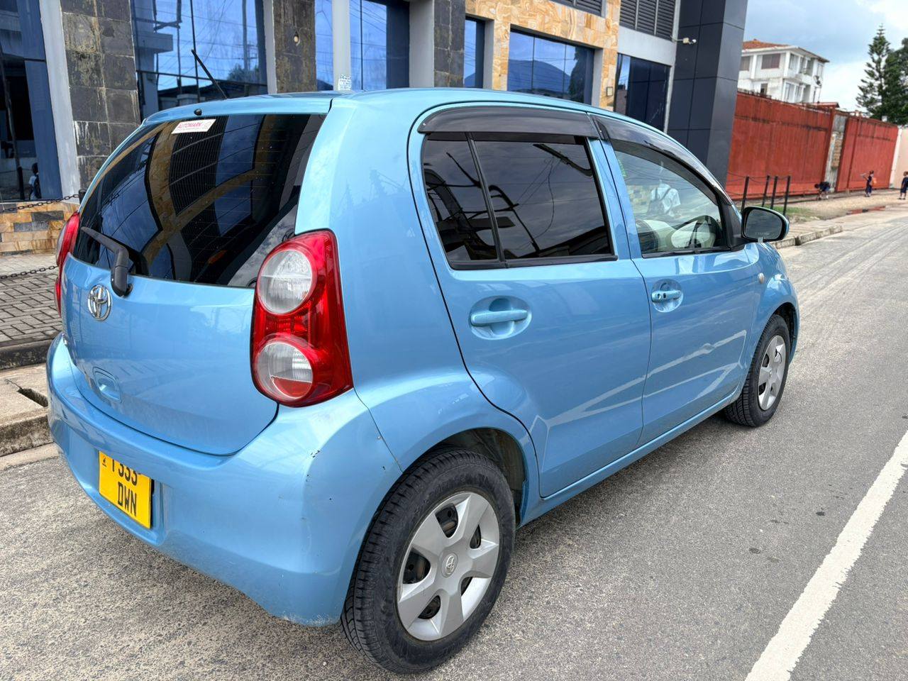 A picture of Toyota passo new