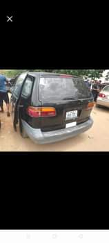 A picture of Sharp Toyota sienna 1999 Model Buy and Drive location Abuja
