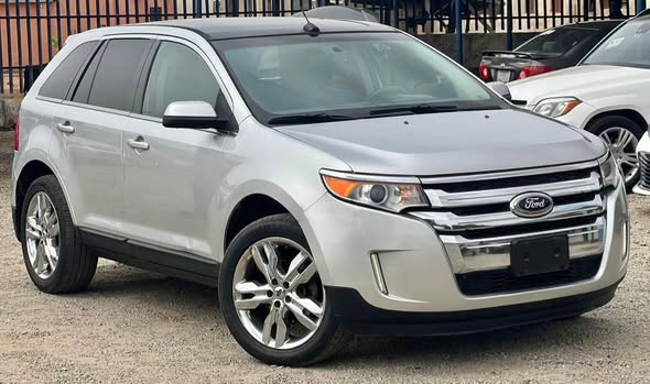 A picture of 2014 Ford Edge fullest option