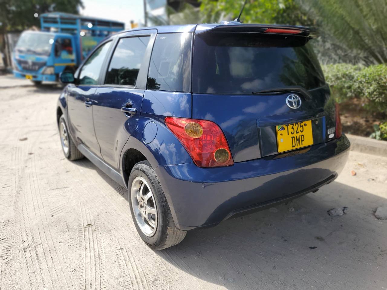 A picture of TOYOTA IST 0655340743