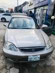 A picture of This is Honda Civic 2000 model American spec