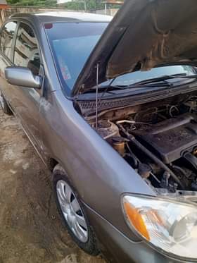 A picture of SMARTAUTOS Clean 04 Toyota Corolla Perfect Engine and Gear untouched