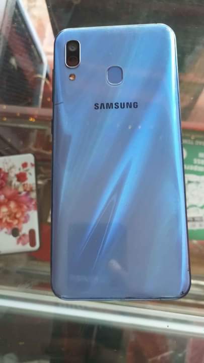 samsung a30s