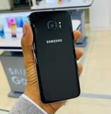 A picture of SAMSUNG GALAXY S7 EDGE