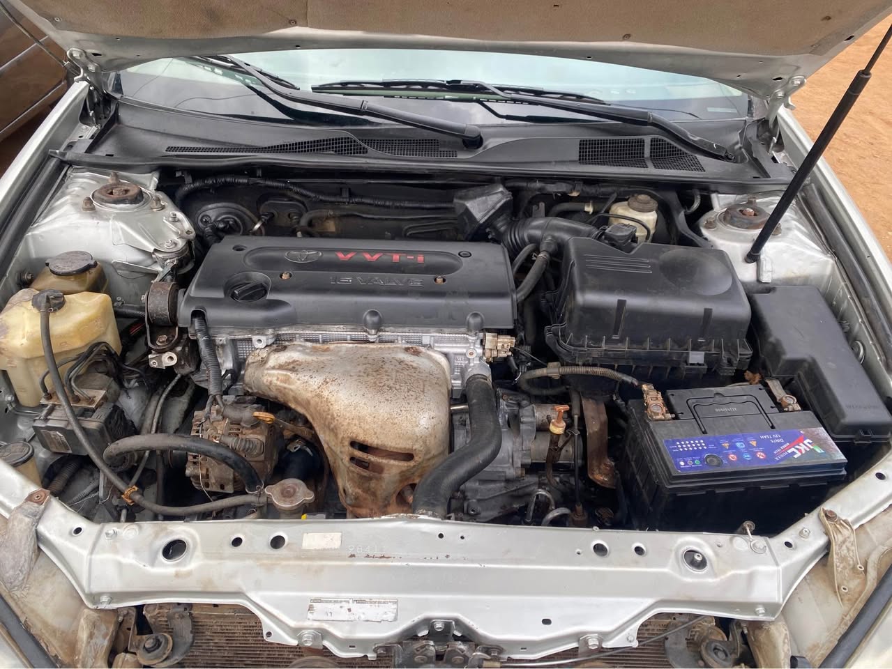 A picture of 2004 Toyota Camry