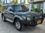 A picture of TOYOTA PRADO