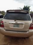A picture of Toyota highlander 3 seater