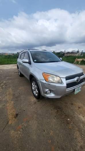 A picture of Thumb start Toyota Rav4 2010 First bodylocation Ojota 08133551287 or