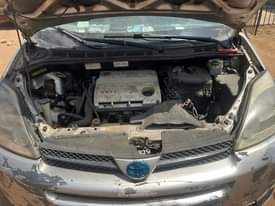 A picture of Toyota Sienna 2005