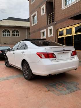 A picture of 2008 registered Lexus Es350 With BSM Sun Shade Panoramic roof