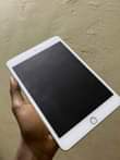 A picture of iPad Mini 4 INA ICLOUD