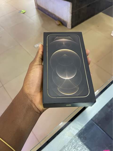 A picture of iPhone 12 Pro Max open box at 1 85m