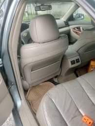 A picture of Camry spider 2010 2 8m last Ac chilling Engine Gear