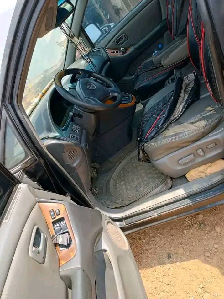A picture of RX 300