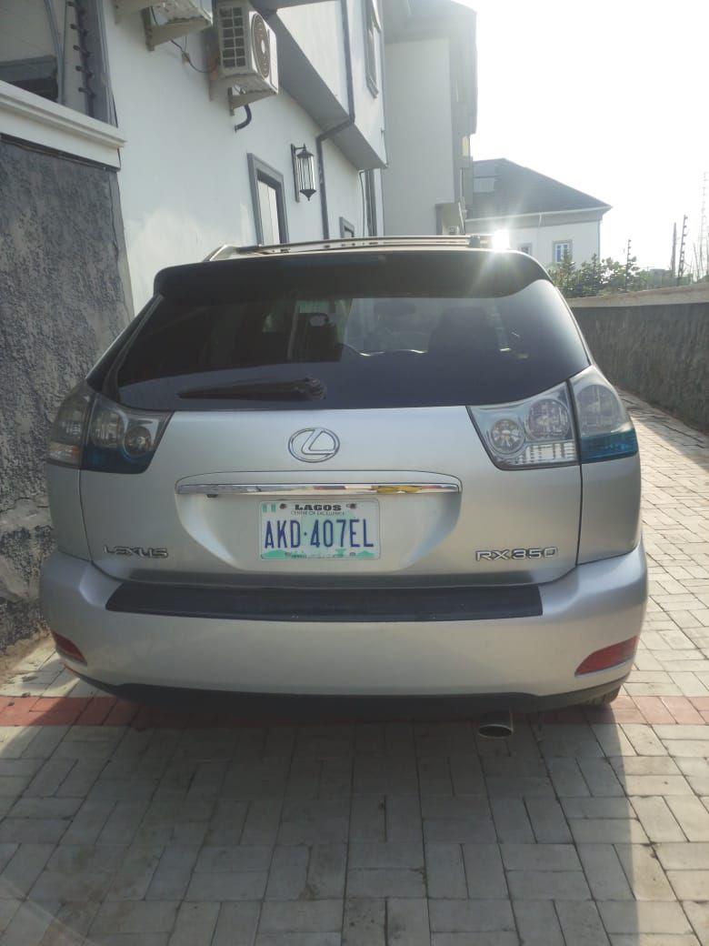 A picture of Lexus Rx 350 2008 model