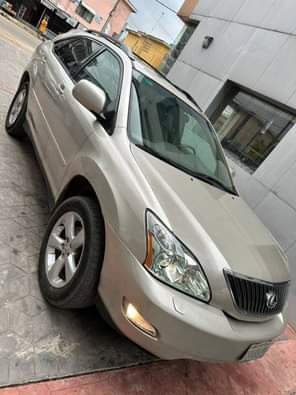 A picture of For sale Slightly used... 2006 Lexus RX 330... Full option