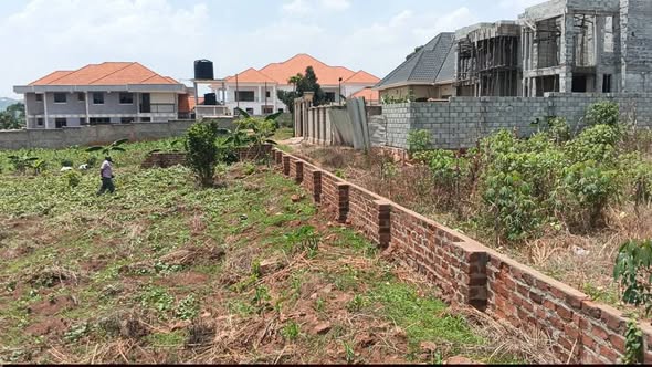 A picture of BANK PRESSURE REDUCED From 250m to 185m Ugx KIRA KITUKUTWE
