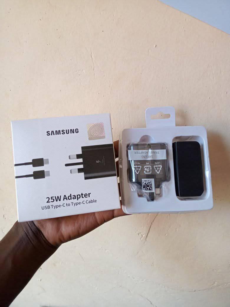 A picture of C to c charger