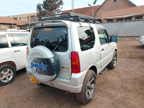 A picture of Suzuki Jimmy 25 millions negotiable CALL 0786 92 82 59