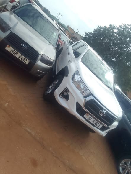 A picture of Toyota hilux model 2015 call 0708757454 or whatap0788085678