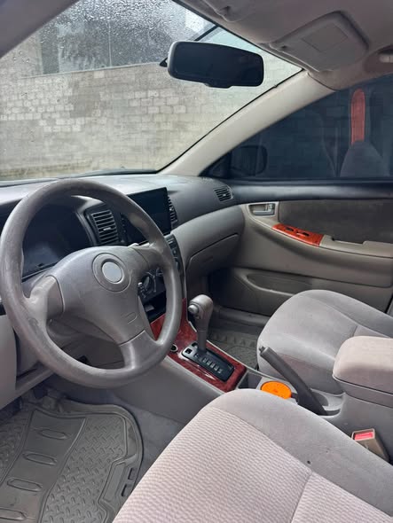 A picture of 2007 Toyota corolla 2007 model