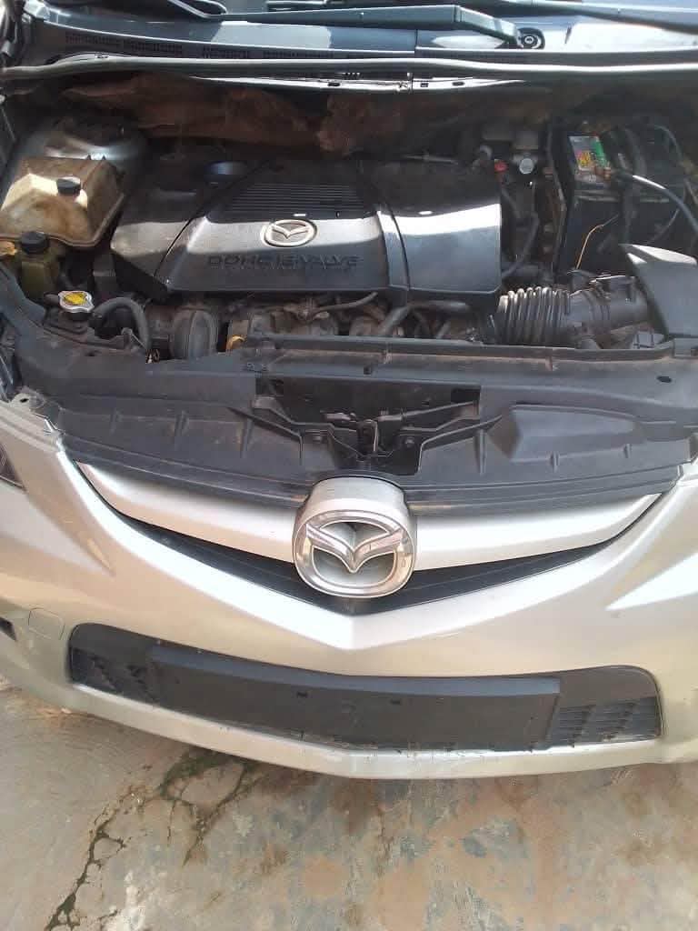 A picture of 2007 Mazda 5